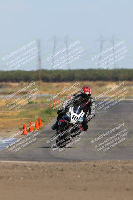 media/Aug-13-2023-CRA (Sun) [[1cfc37a6fb]]/Race 6 1000 Supersport/Race/